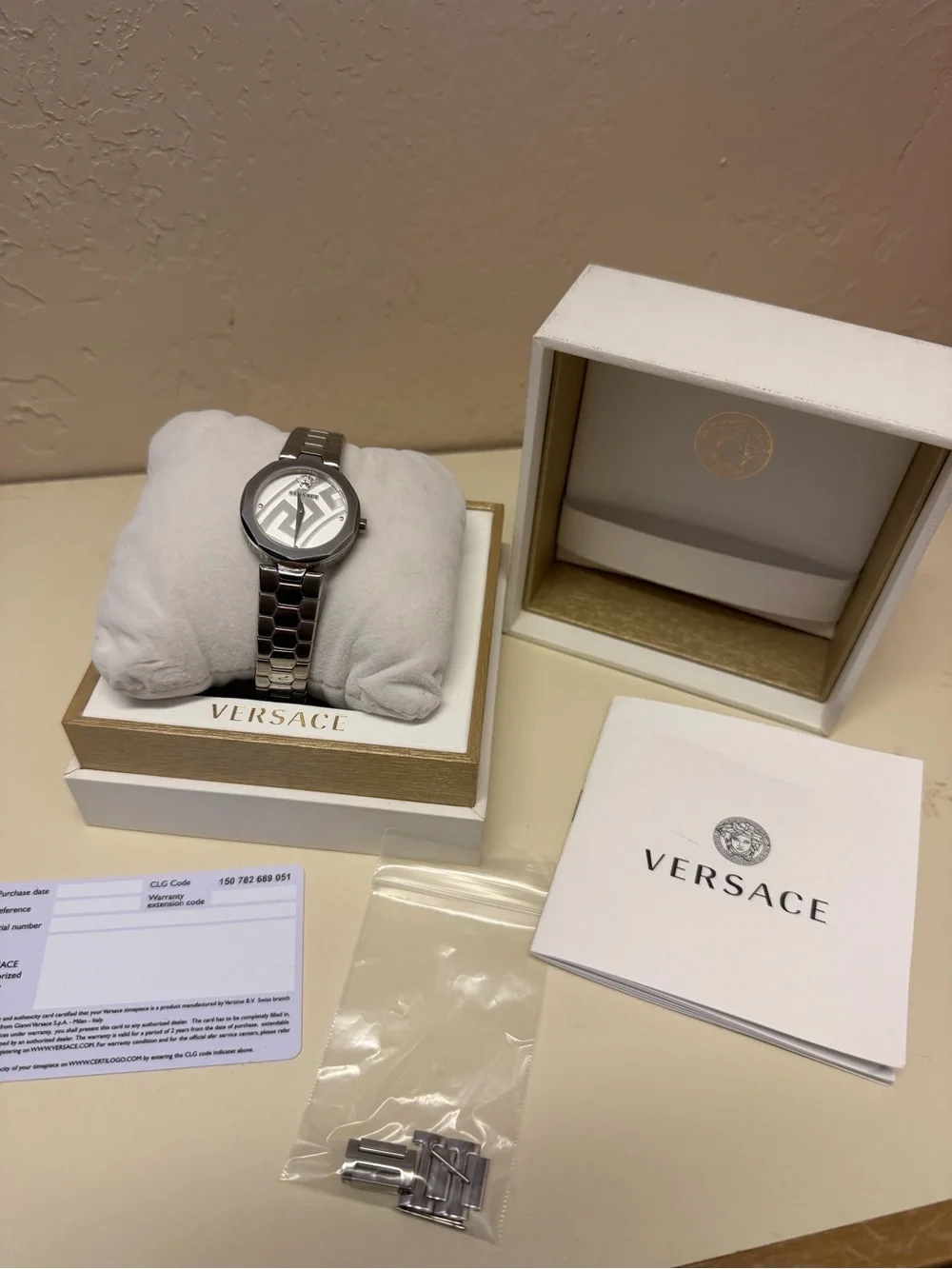 Versace Pop Chic VEVD00921 36mm Swiss Watch Stainless Steel Box Papers Links